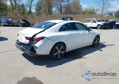 2020 Mercedes-Benz Cla 250 4Matic z USA, uszkodzony, nr VIN WDD5J4HB1LN071494